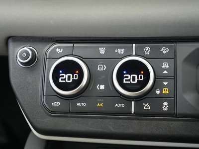 2022 LAND Rover DEFENDER 缩略图 74
