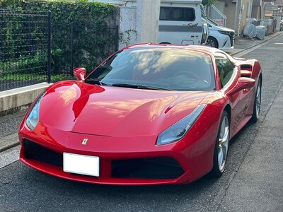 FERRARI 488 SPIDER