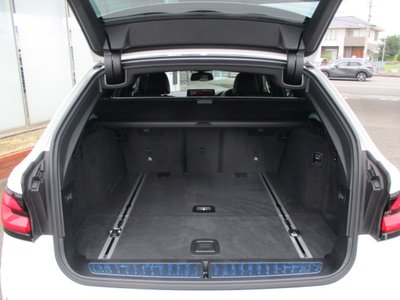 صورة مصغرة 14 لـ 2024 BMW 5 SERIES TOURING