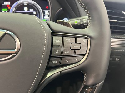 LEXUS LS - 8