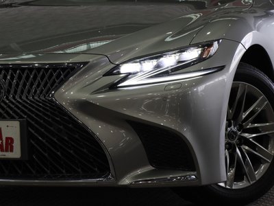 2018 Lexus LS — миниатюра 15