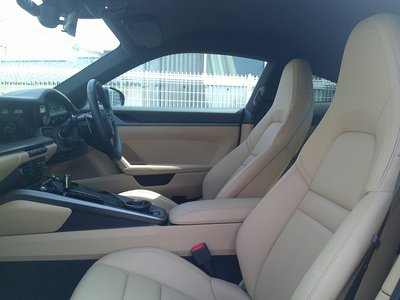 PORSCHE 911 - 6