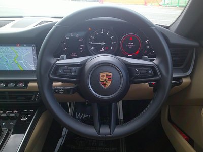 PORSCHE 911 - 9