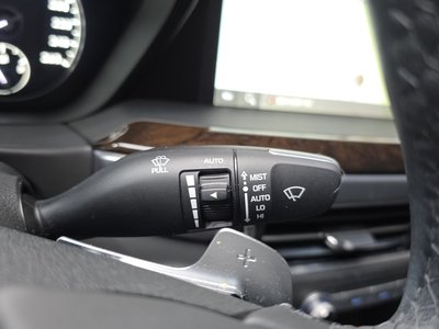 صورة مصغرة 15 لـ 2019 Genesis G90