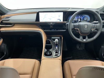 TOYOTA CROWN SPORT - 8