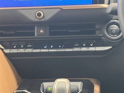 TOYOTA CROWN SPORT - 9