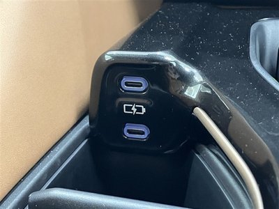 TOYOTA CROWN SPORT - 10