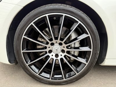 MERCEDES-BENZ E-CLASS - 10