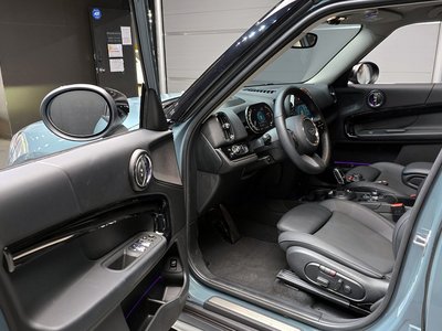 MINI COUNTRYMAN - 10