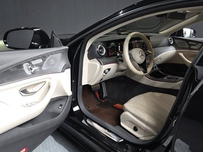 MERCEDES-BENZ CLS - 10