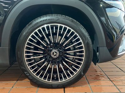 MERCEDES-BENZ EQB - 5