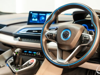 صورة مصغرة 21 لـ 2020 BMW I8