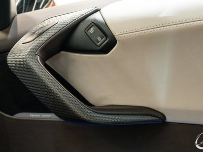 صورة مصغرة 97 لـ 2020 BMW I8