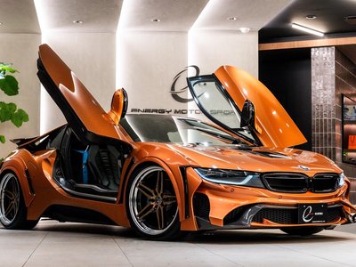 BMW I8 - 1