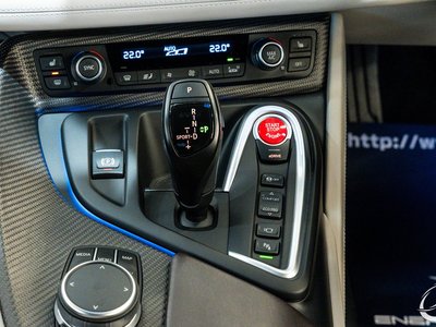صورة مصغرة 85 لـ 2020 BMW I8