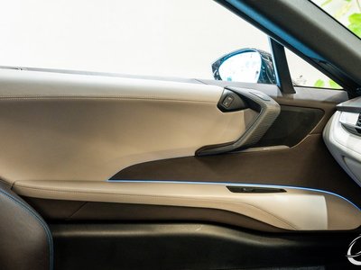 صورة مصغرة 88 لـ 2020 BMW I8