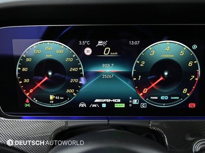 MERCEDES-BENZ E-CLASS - 8