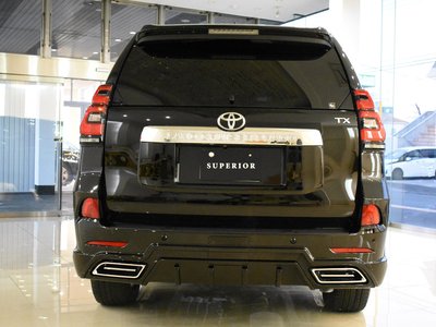 TOYOTA LAND CRUISER PRADO - 9