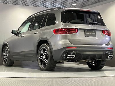 MERCEDES-BENZ GLB - 10