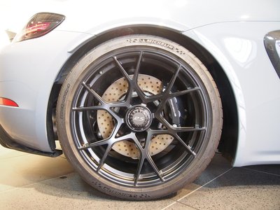 صورة مصغرة 12 لـ 2025 Porsche 718 SPYDER