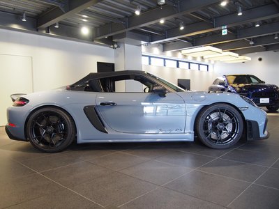 صورة 7 لـ 2025 Porsche 718 SPYDER