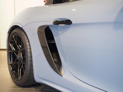 صورة مصغرة 23 لـ 2025 Porsche 718 SPYDER
