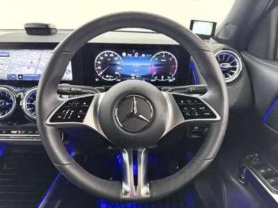 صورة مصغرة 13 لـ 2025 Mercedes-BENZ GLB