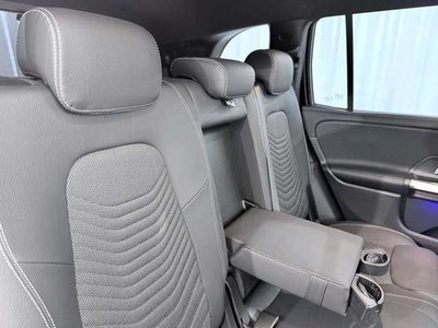 صورة مصغرة 30 لـ 2025 Mercedes-BENZ GLB
