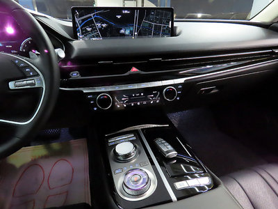 2024 Genesis G80 (RG3) thumbnail 16
