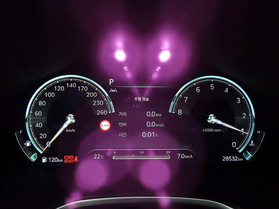 GENESIS G80 (RG3) - 10
