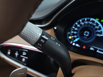 صورة مصغرة 35 لـ 2022 Genesis GV70
