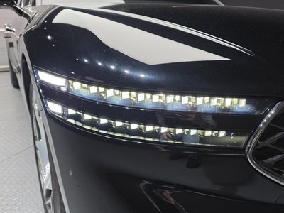 صورة 9 لـ 2022 Genesis G90 (RS4)
