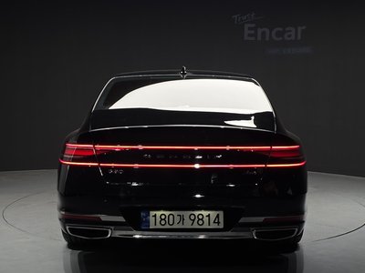 صورة 3 لـ 2022 Genesis G90 (RS4)