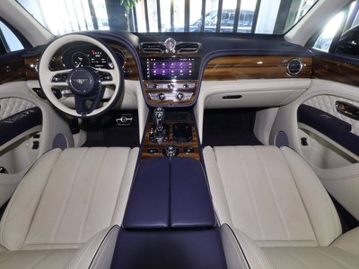 2021 Bentley BENTAYGA thumbnail 13
