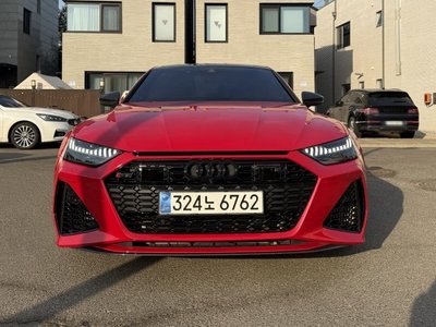 AUDI RS7 - 1