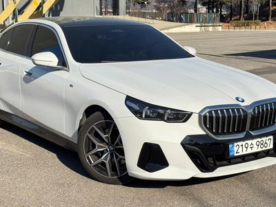 BMW 5 SERIES - 2