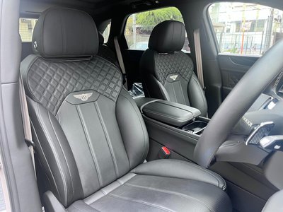 2021 Bentley BENTAYGA 照片 8