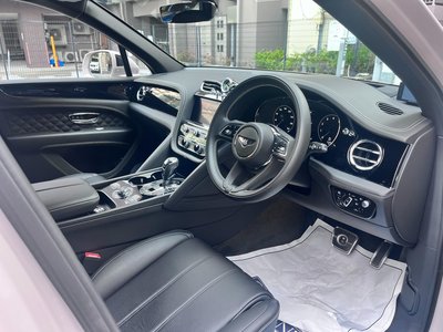 2021 Bentley BENTAYGA 照片 7