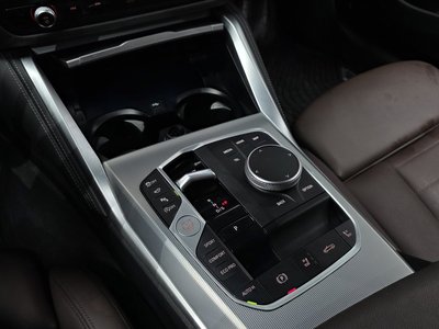 BMW 4 SERIES - 9