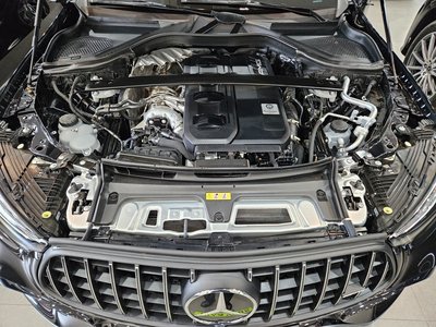 MERCEDES-BENZ GLC - 7