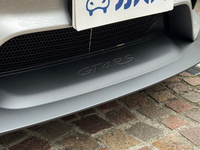 PORSCHE 718 CAYMAN GT4 RS - 10