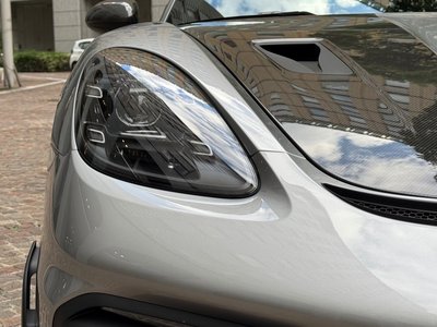 PORSCHE 718 CAYMAN GT4 RS - 8