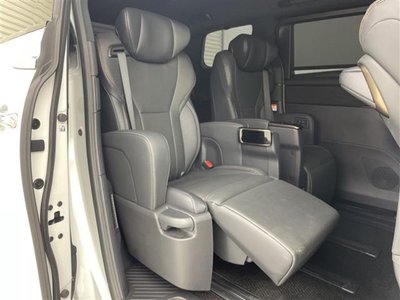 صورة مصغرة 28 لـ 2023 TOYOTA ALPHARD