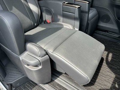 2024 Toyota ALPHARD 缩略图 39