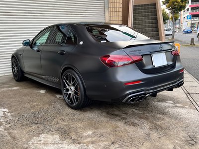 MERCEDES-BENZ E-CLASS AMG - 9