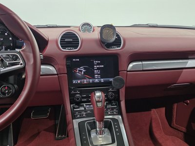 2018 Porsche 718 — миниатюра 14