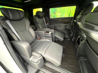 2025 Toyota ALPHARD 缩略图 49