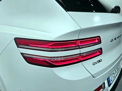 GENESIS GV80 - 10