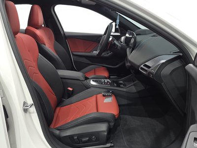 صورة مصغرة 13 لـ 2025 BMW 1 SERIES