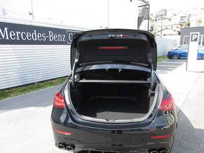 صورة 16 لـ 2026 Mercedes-BENZ C-CLASS AMG